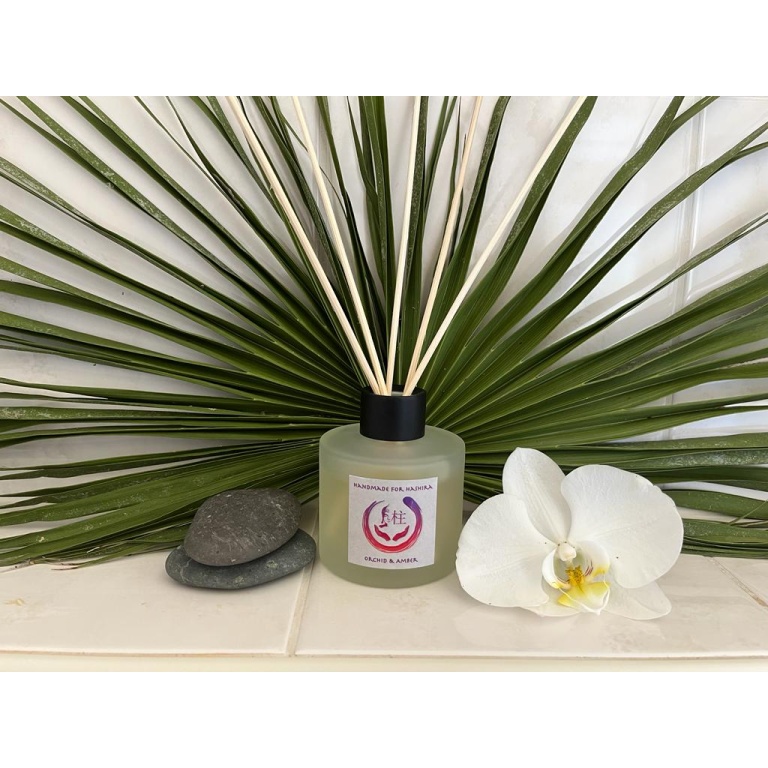 Hashira 100ml diffuser Frosted white collection Orchid & Amber